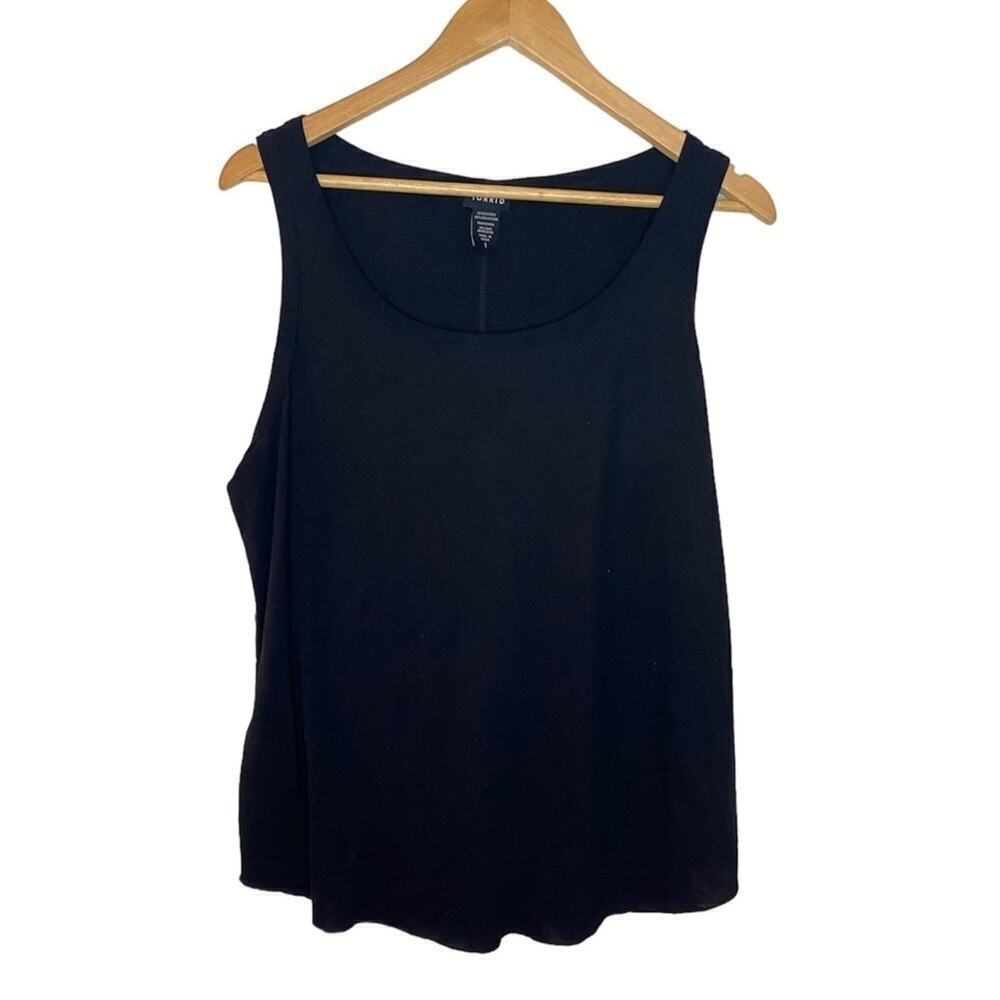 Torrid Black Crewneck Sleeveless Viscose Stretchy Tank Top Size 1